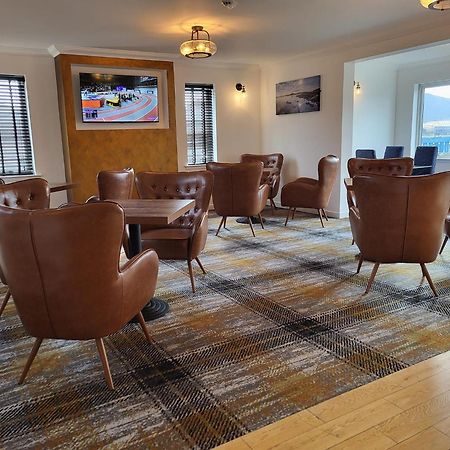 Hamersay Hotel Lochmaddy Bagian luar foto