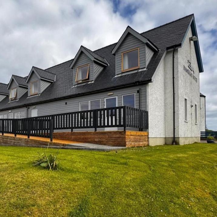 Hamersay Hotel Lochmaddy Bagian luar foto